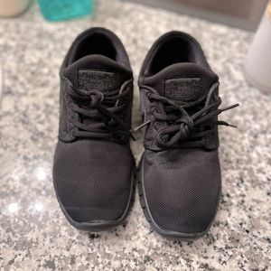 Nike Janoski air size 7.5 women’s (6 youth)